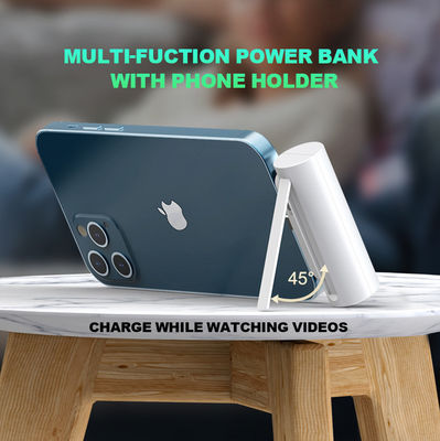 Ultraligero 96g 5000mAh Cargador de teléfono portátil con porta teléfono